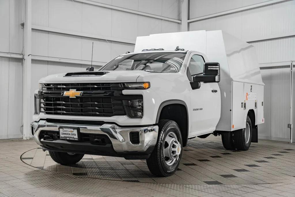 new 2025 Chevrolet Silverado 3500 car, priced at $75,638
