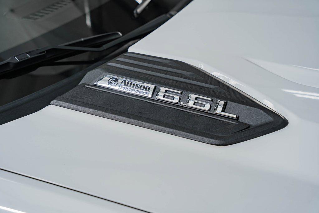 new 2025 Chevrolet Silverado 3500 car, priced at $75,638