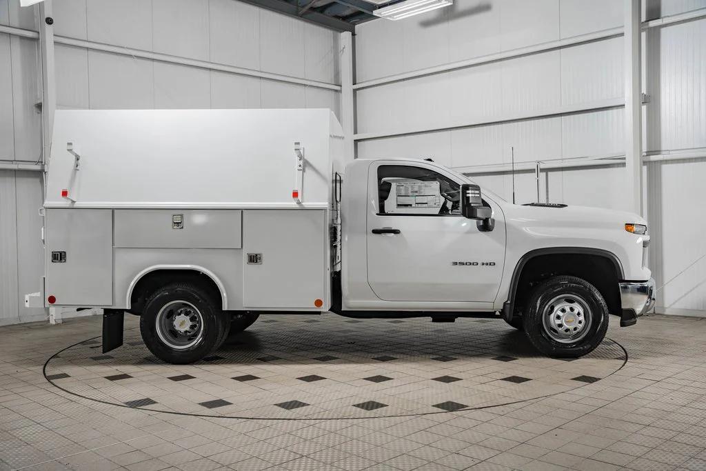 new 2025 Chevrolet Silverado 3500 car, priced at $75,638