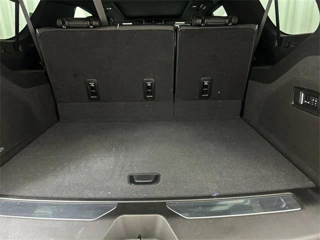 used 2022 Cadillac Escalade ESV car, priced at $68,999