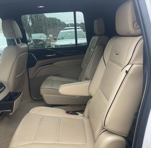 used 2022 Cadillac Escalade ESV car, priced at $70,777