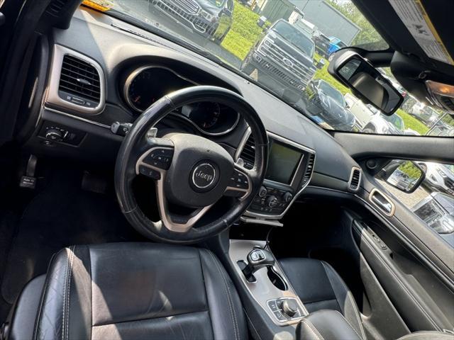 used 2015 Jeep Grand Cherokee car, priced at $13,999