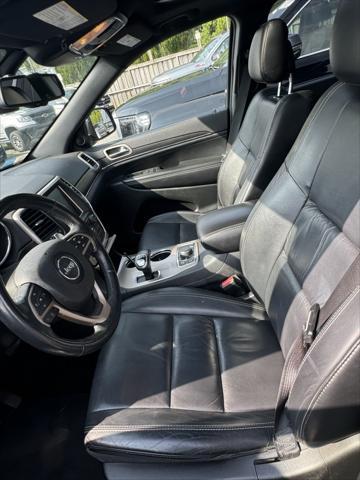 used 2015 Jeep Grand Cherokee car, priced at $13,999