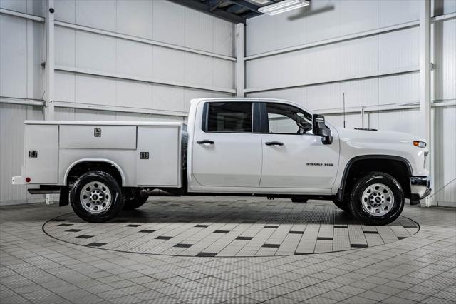 new 2025 Chevrolet Silverado 3500 car, priced at $52,978