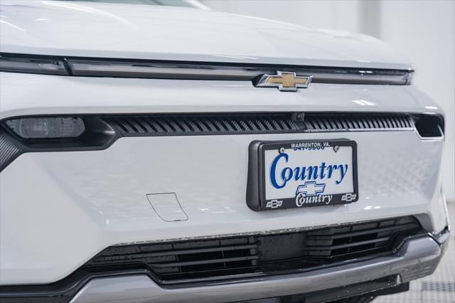 new 2025 Chevrolet Equinox EV car, priced at $46,395