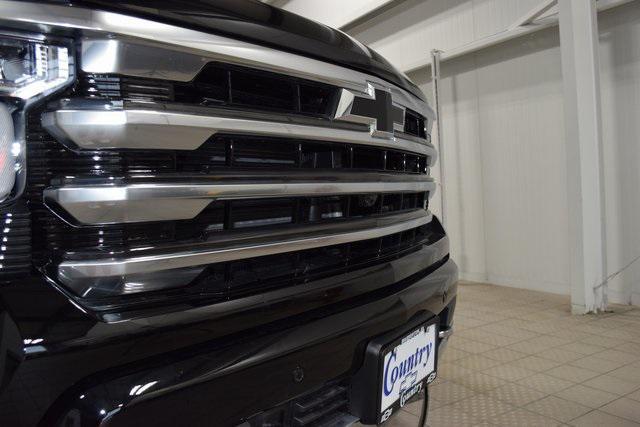new 2025 Chevrolet Silverado 1500 car, priced at $77,175