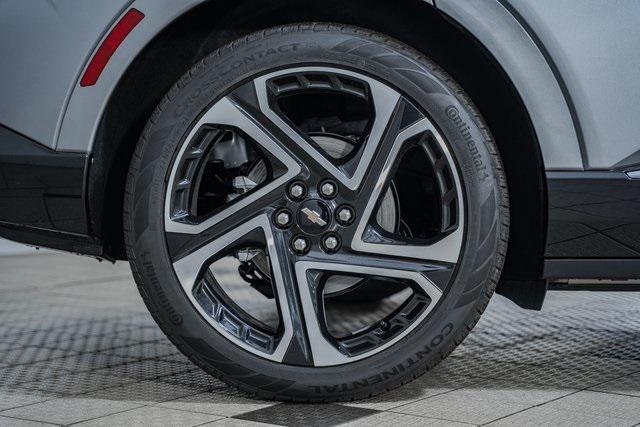 new 2025 Chevrolet Equinox EV car, priced at $48,190