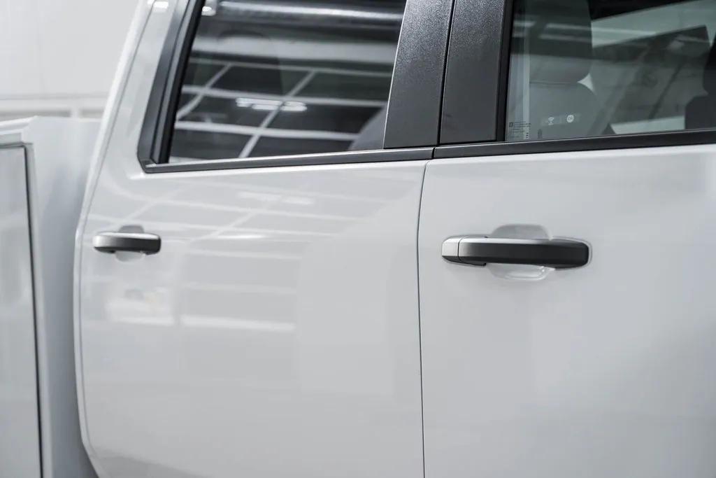 new 2025 Chevrolet Silverado 3500 car, priced at $68,749