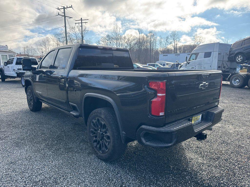 used 2024 Chevrolet Silverado 2500 car, priced at $71,999