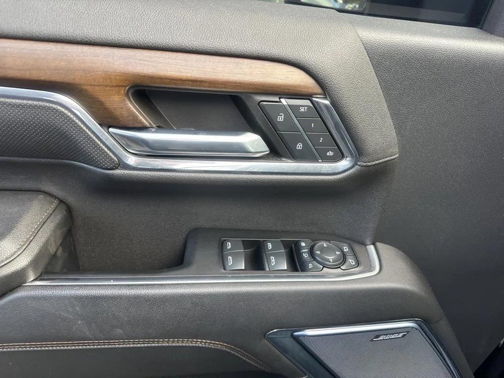 used 2024 Chevrolet Silverado 2500 car, priced at $71,999