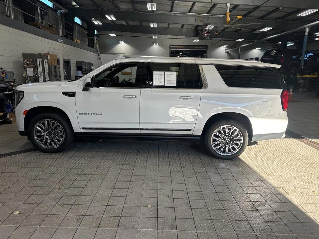 used 2023 GMC Yukon XL car, priced at $77,999