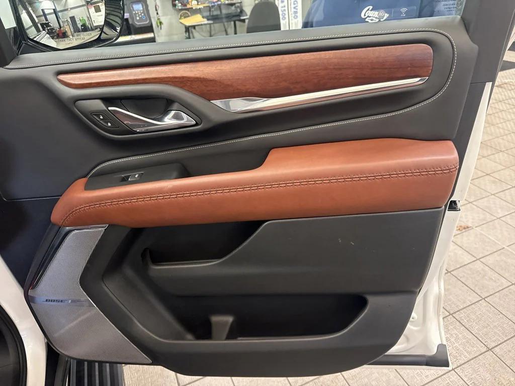 used 2023 GMC Yukon XL car, priced at $77,999