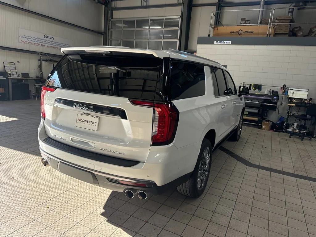 used 2023 GMC Yukon XL car, priced at $77,999