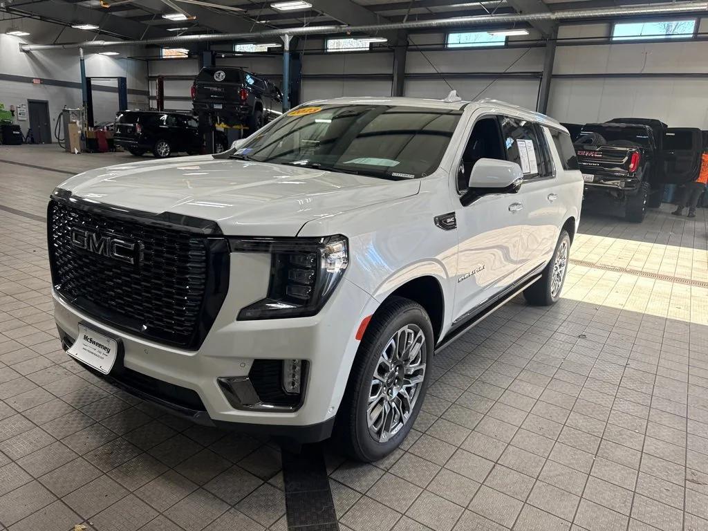 used 2023 GMC Yukon XL car, priced at $77,999