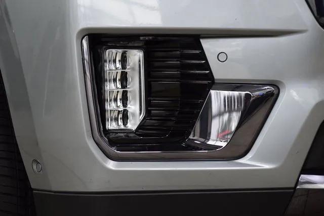 used 2024 GMC Yukon car, priced at $85,999