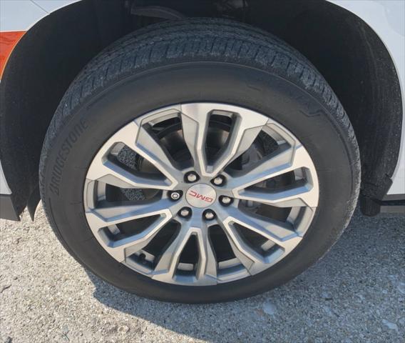 used 2022 GMC Yukon car, priced at $65,999