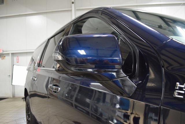 used 2022 Chevrolet Suburban car, priced at $59,999