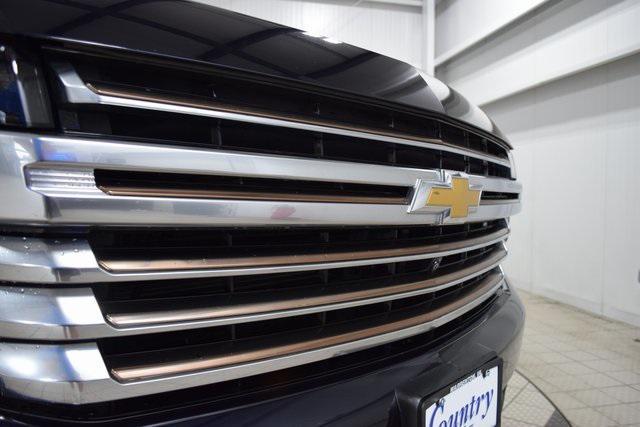 used 2022 Chevrolet Suburban car, priced at $59,999
