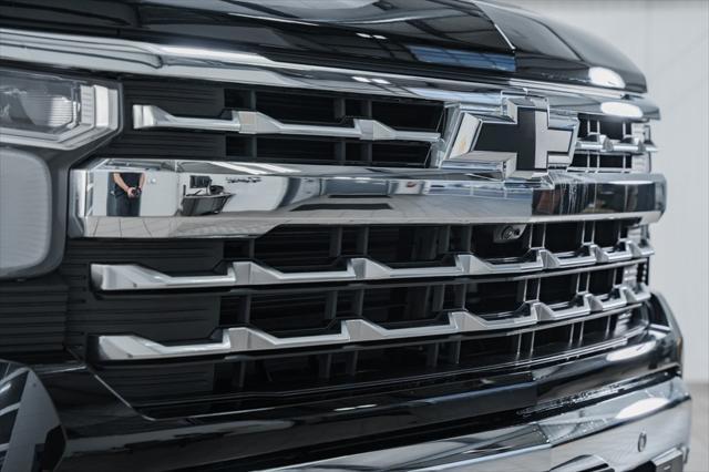 new 2025 Chevrolet Silverado 1500 car, priced at $72,070