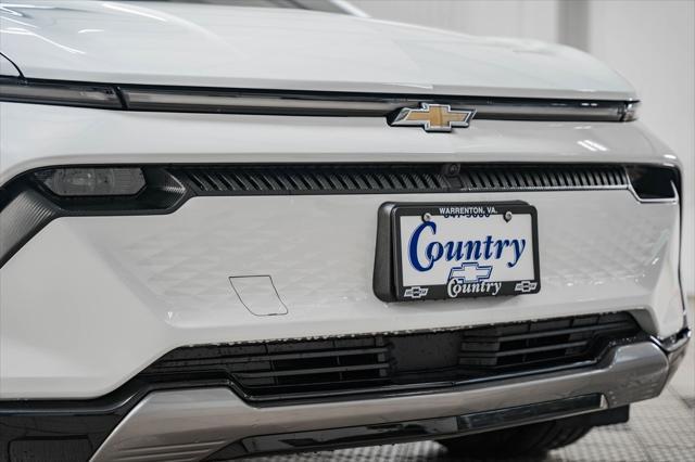 new 2025 Chevrolet Equinox EV car, priced at $46,690