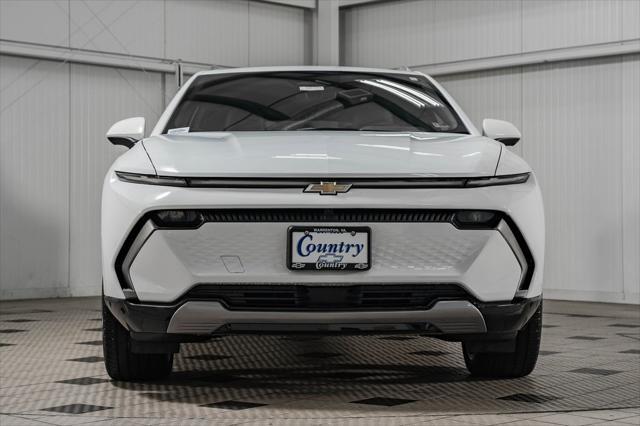 new 2025 Chevrolet Equinox EV car, priced at $46,690