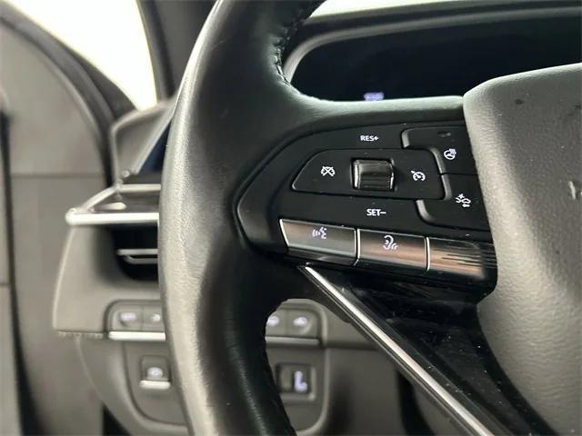 used 2023 Cadillac Escalade ESV car, priced at $71,999