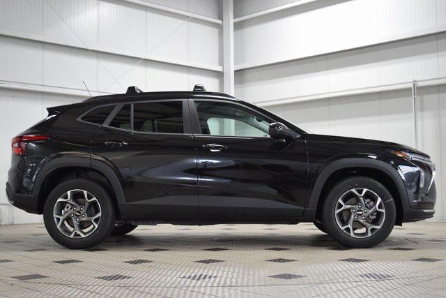 new 2025 Chevrolet Trax car, priced at $26,410