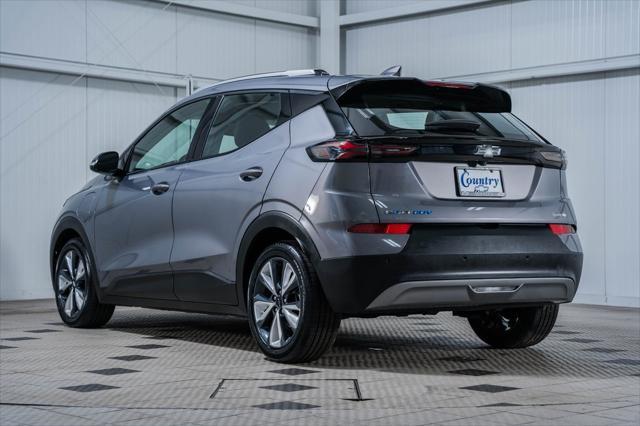 used 2022 Chevrolet Bolt EUV car, priced at $18,500