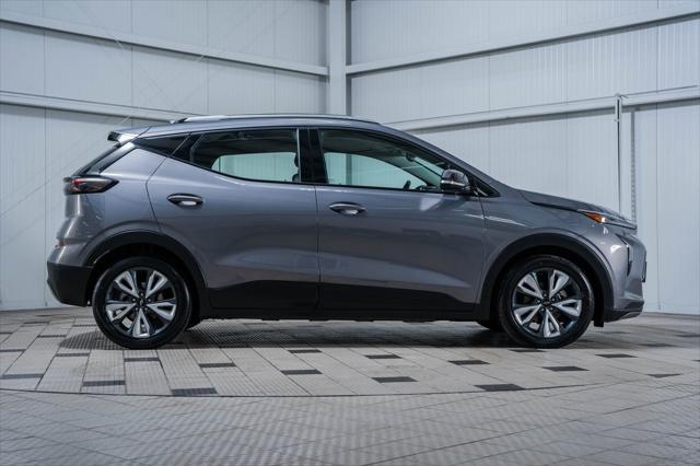 used 2022 Chevrolet Bolt EUV car, priced at $18,500