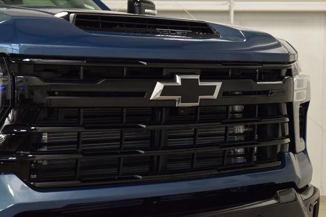 new 2025 Chevrolet Silverado 2500 car, priced at $108,574