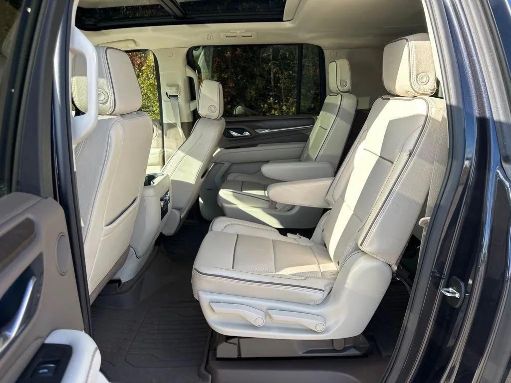 used 2024 GMC Yukon XL car, priced at $72,999