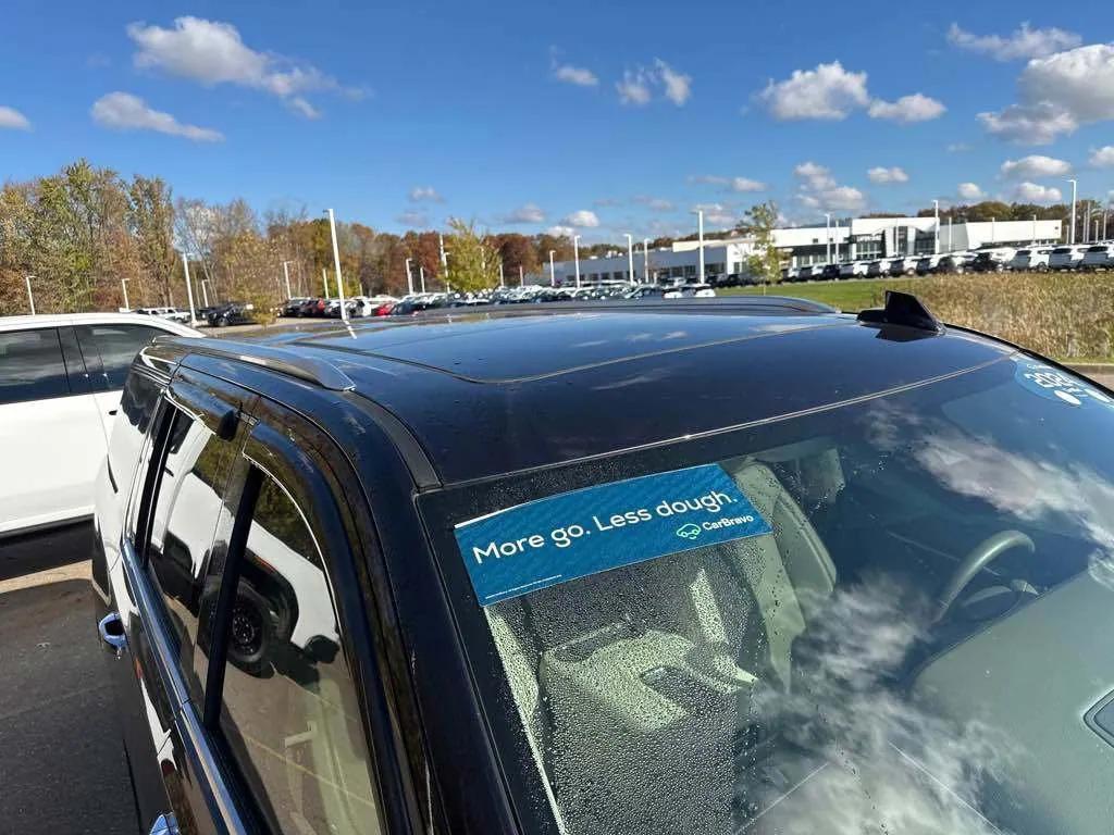 used 2024 GMC Yukon XL car, priced at $72,999