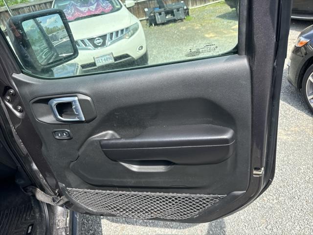 used 2021 Jeep Gladiator car, priced at $31,999