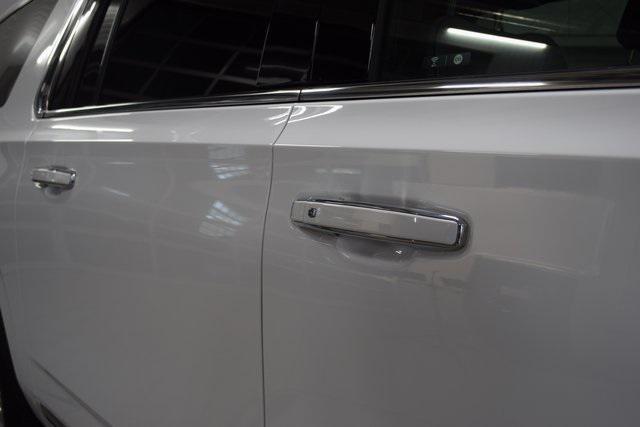 used 2023 GMC Yukon XL car, priced at $55,250