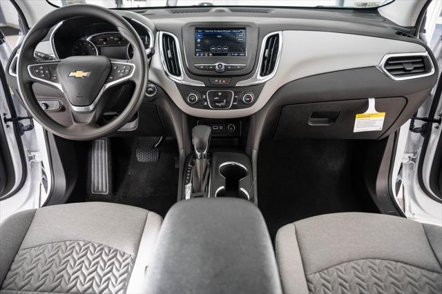 new 2024 Chevrolet Equinox car, priced at $31,075