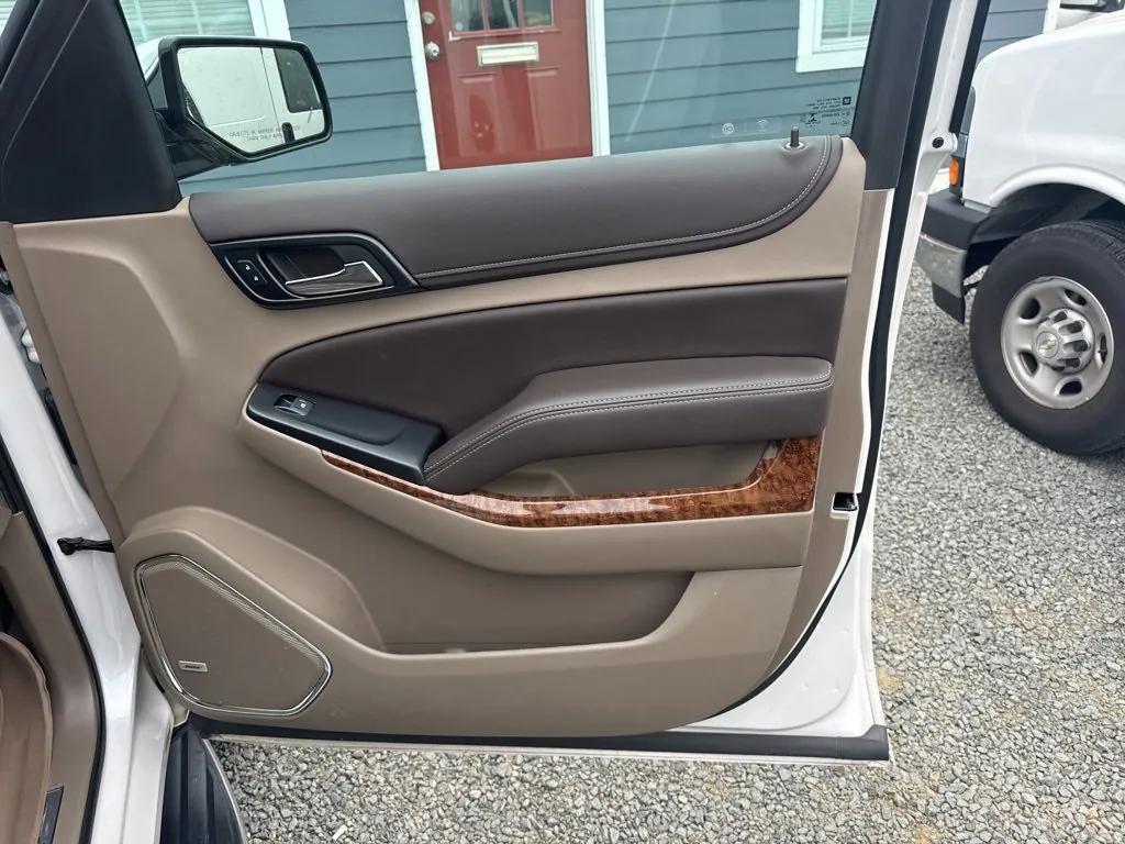 used 2020 Chevrolet Suburban car, priced at $39,999