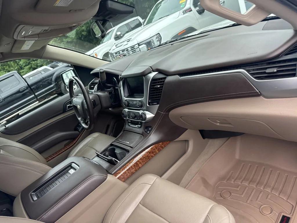 used 2020 Chevrolet Suburban car, priced at $39,999