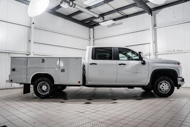 new 2024 Chevrolet Silverado 3500 car, priced at $55,313