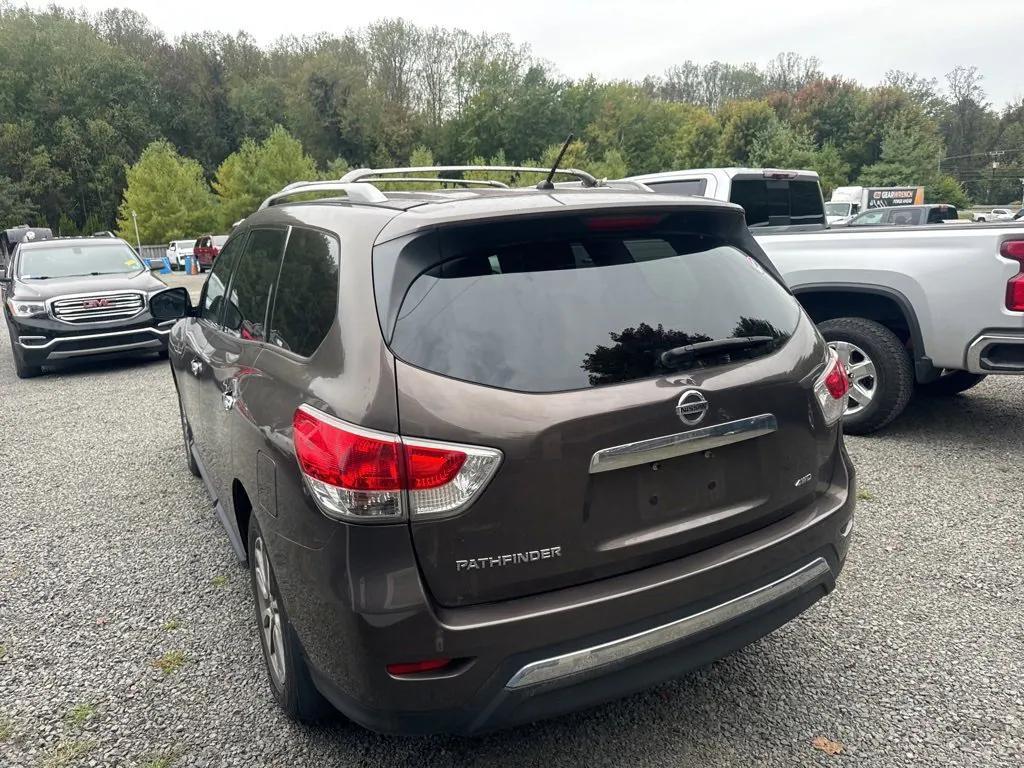 used 2015 Nissan Pathfinder car, priced at $9,999