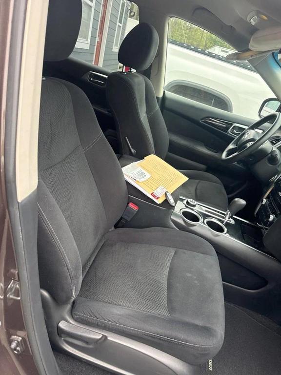 used 2015 Nissan Pathfinder car, priced at $9,999