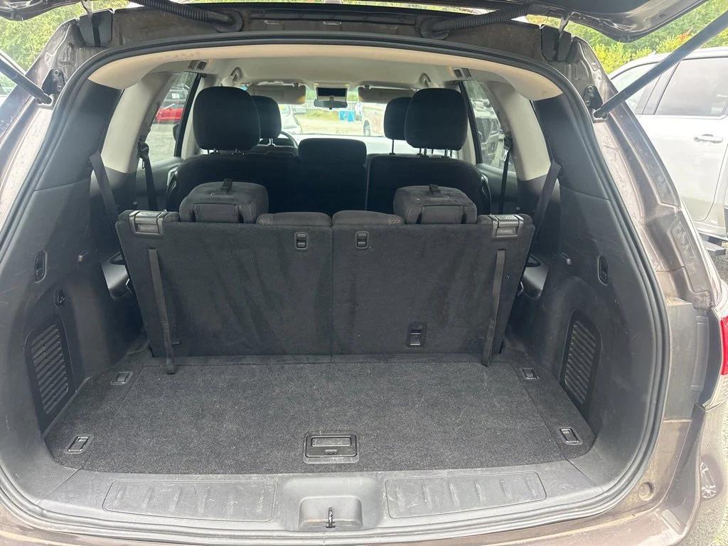 used 2015 Nissan Pathfinder car, priced at $9,999