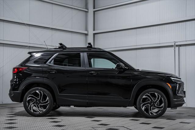 new 2025 Chevrolet TrailBlazer car, priced at $35,370