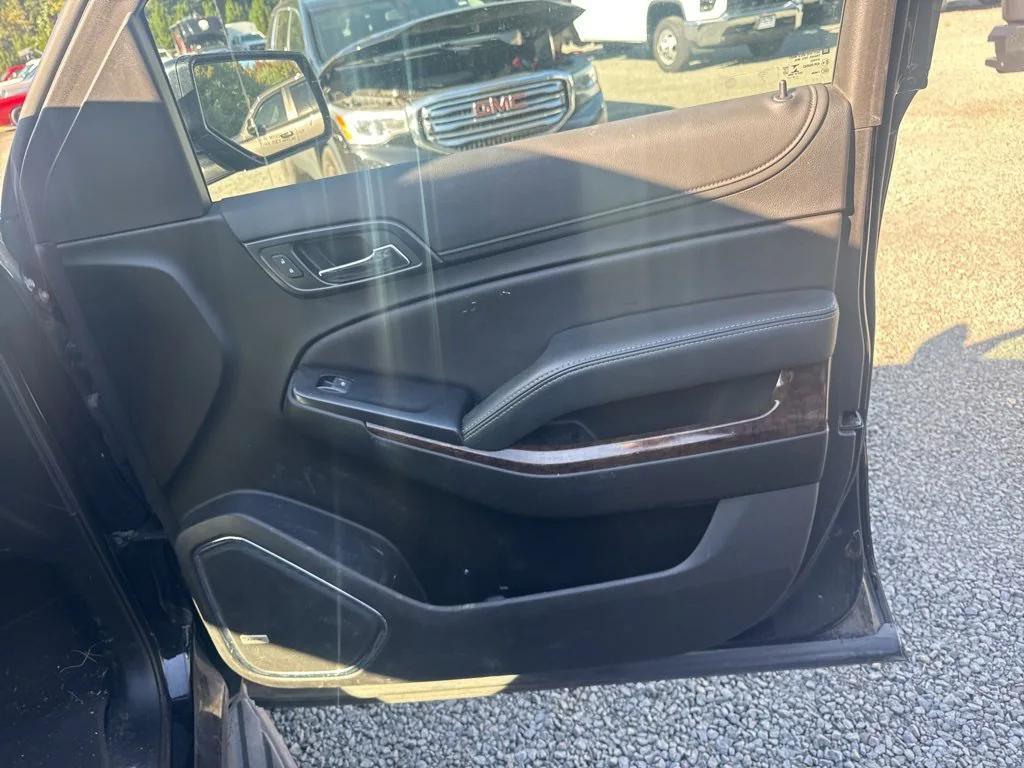 used 2020 Chevrolet Suburban car, priced at $26,999