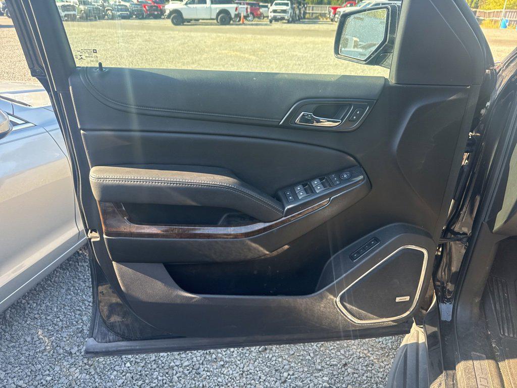 used 2020 Chevrolet Suburban car, priced at $26,999