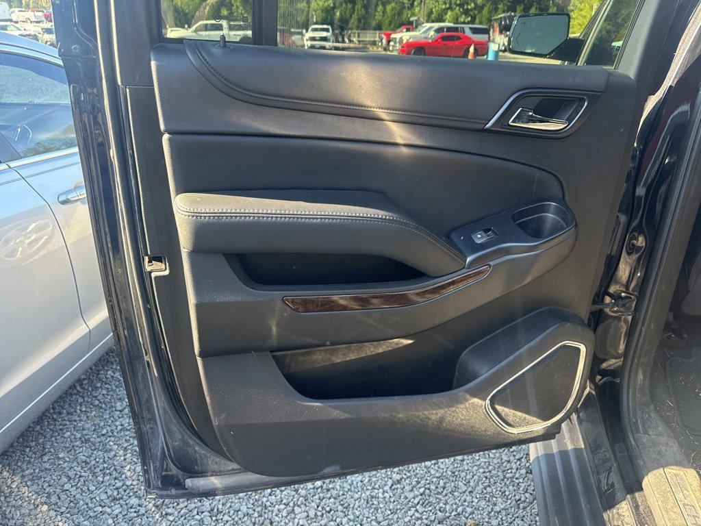 used 2020 Chevrolet Suburban car, priced at $26,999