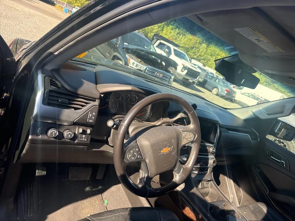 used 2020 Chevrolet Suburban car, priced at $26,999
