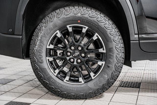 new 2025 Chevrolet Traverse car, priced at $56,055