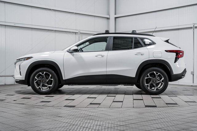 new 2025 Chevrolet Trax car, priced at $25,660