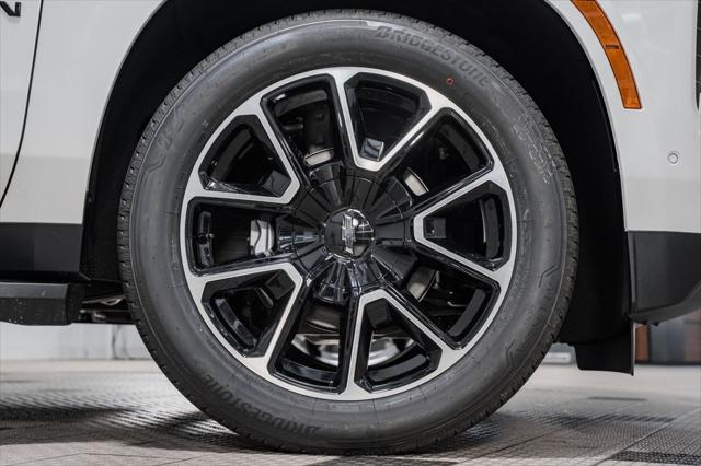 new 2025 Chevrolet Suburban car, priced at $88,115