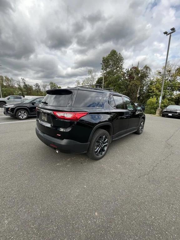 used 2021 Chevrolet Traverse car, priced at $25,499